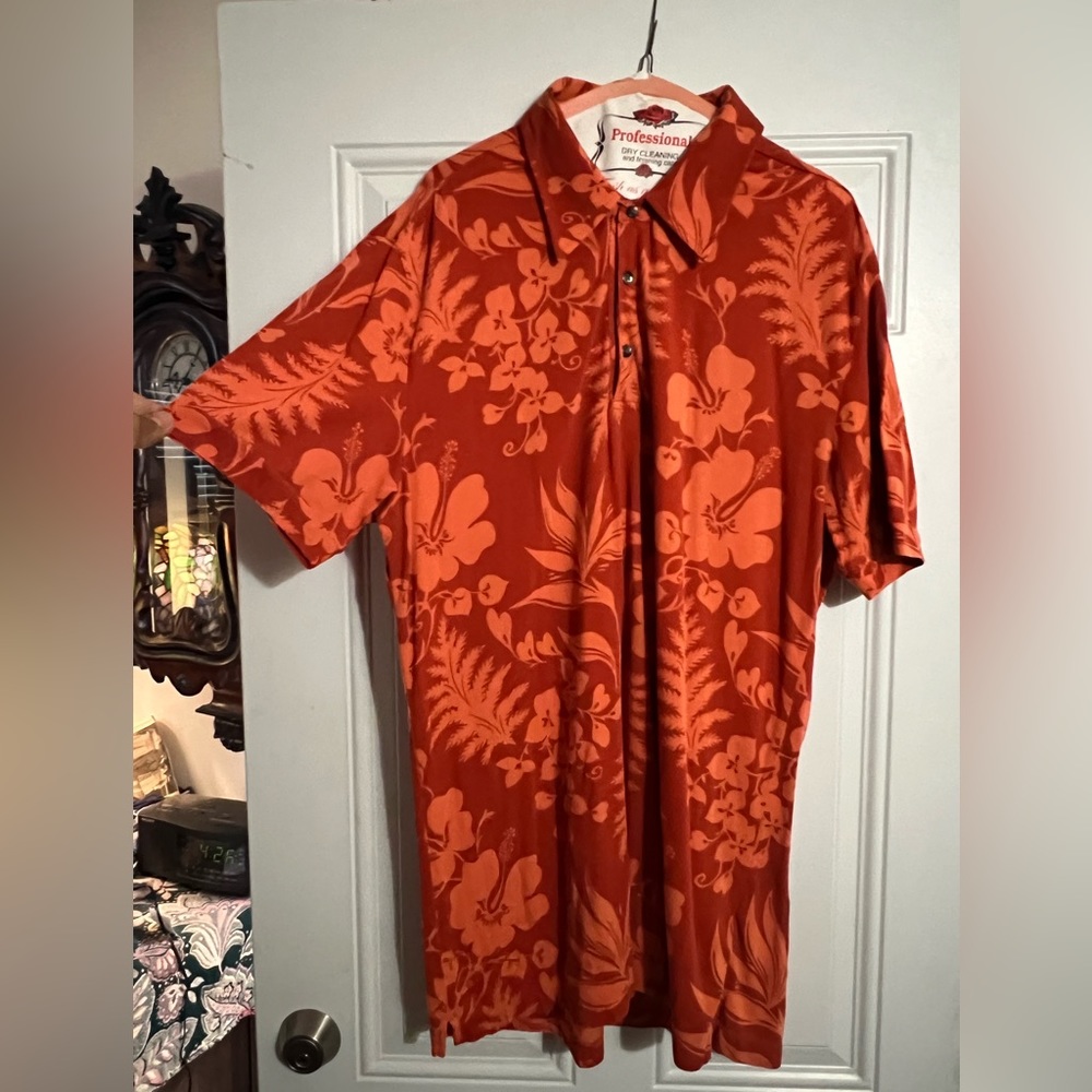 EXPRESS Orange floral print short sleeve shirt size medium pre-Owned Great cond